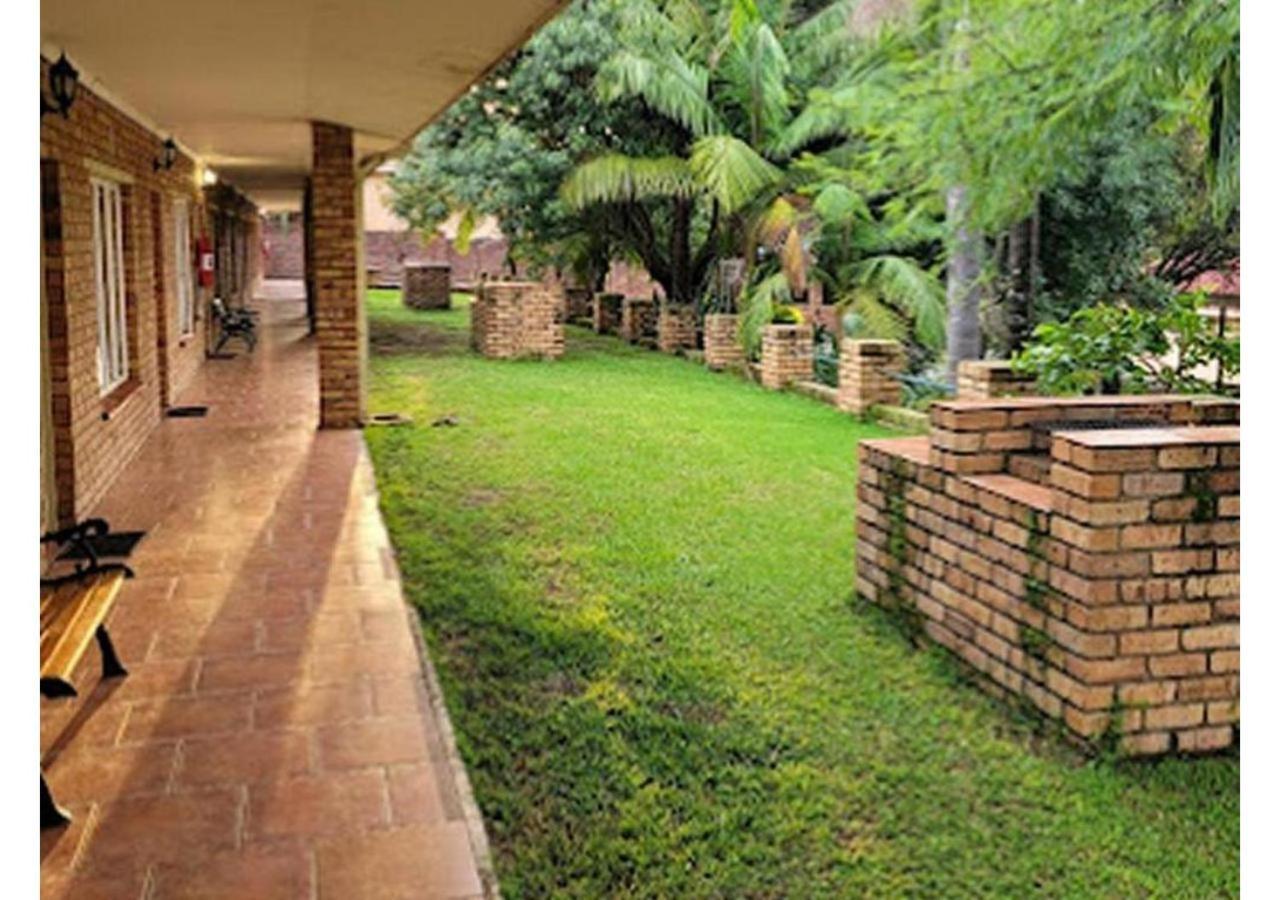 Mumo Lodge Badplaas Extérieur photo